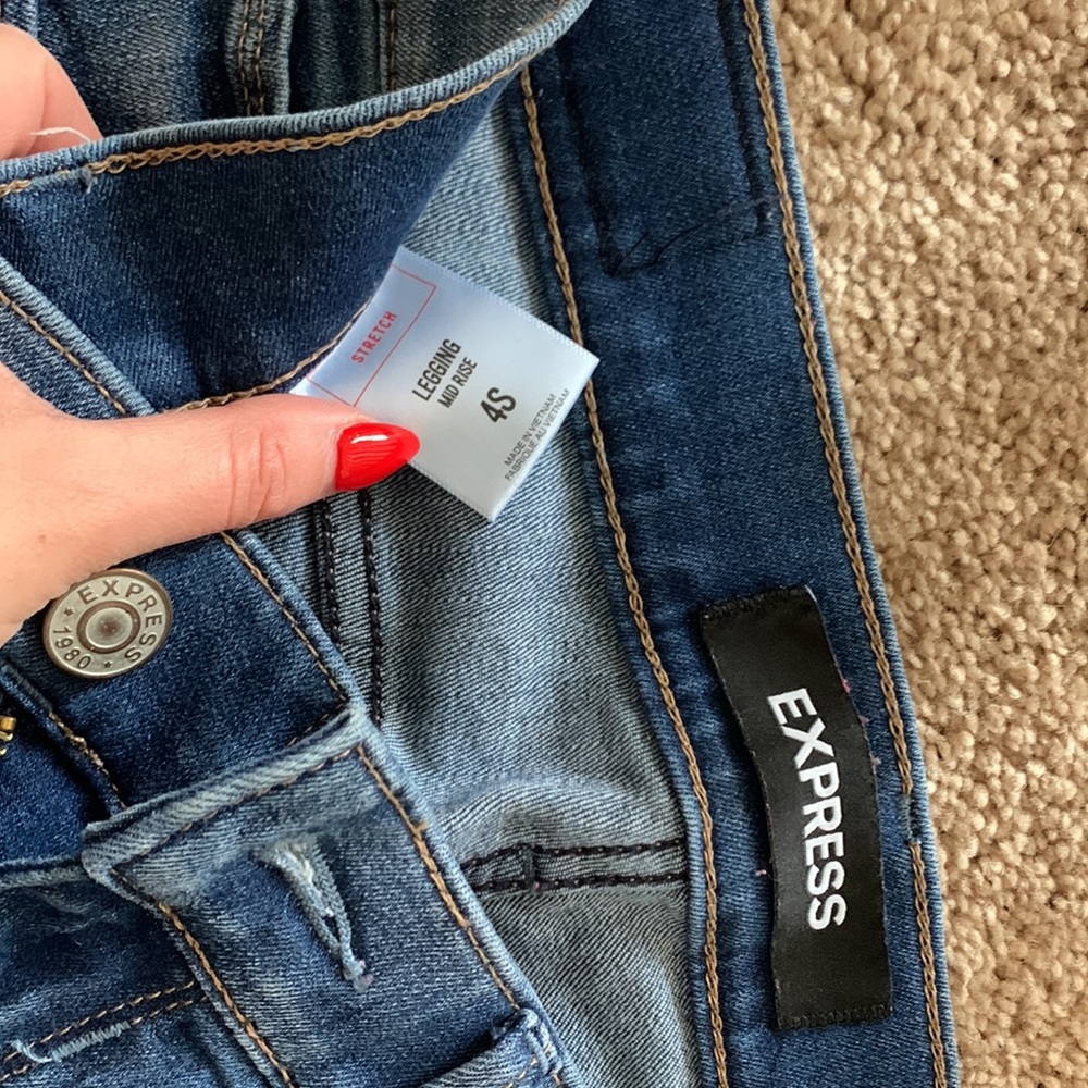 Express Jeans - Picture 3 of 3